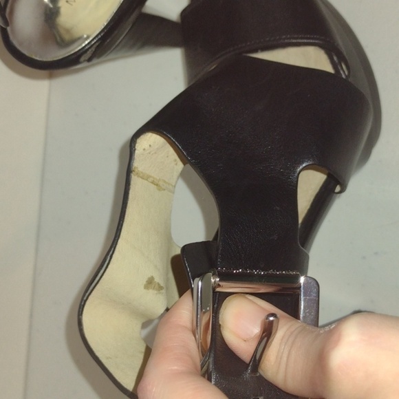 Michael Kors black platform heels size 6 - Picture 12 of 16